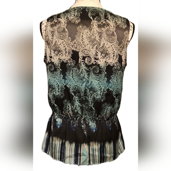 Halogen Sleeveless Blouse - Picture 2 of 8